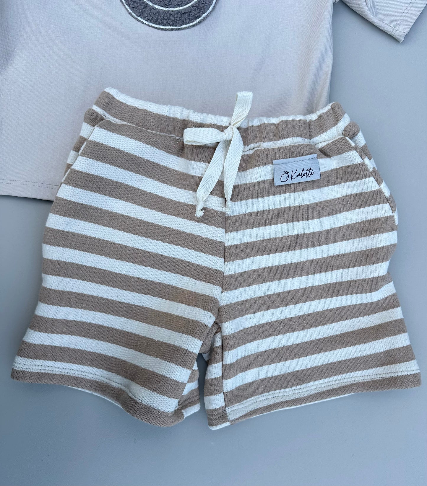 Bermuda Shorts I Streifen