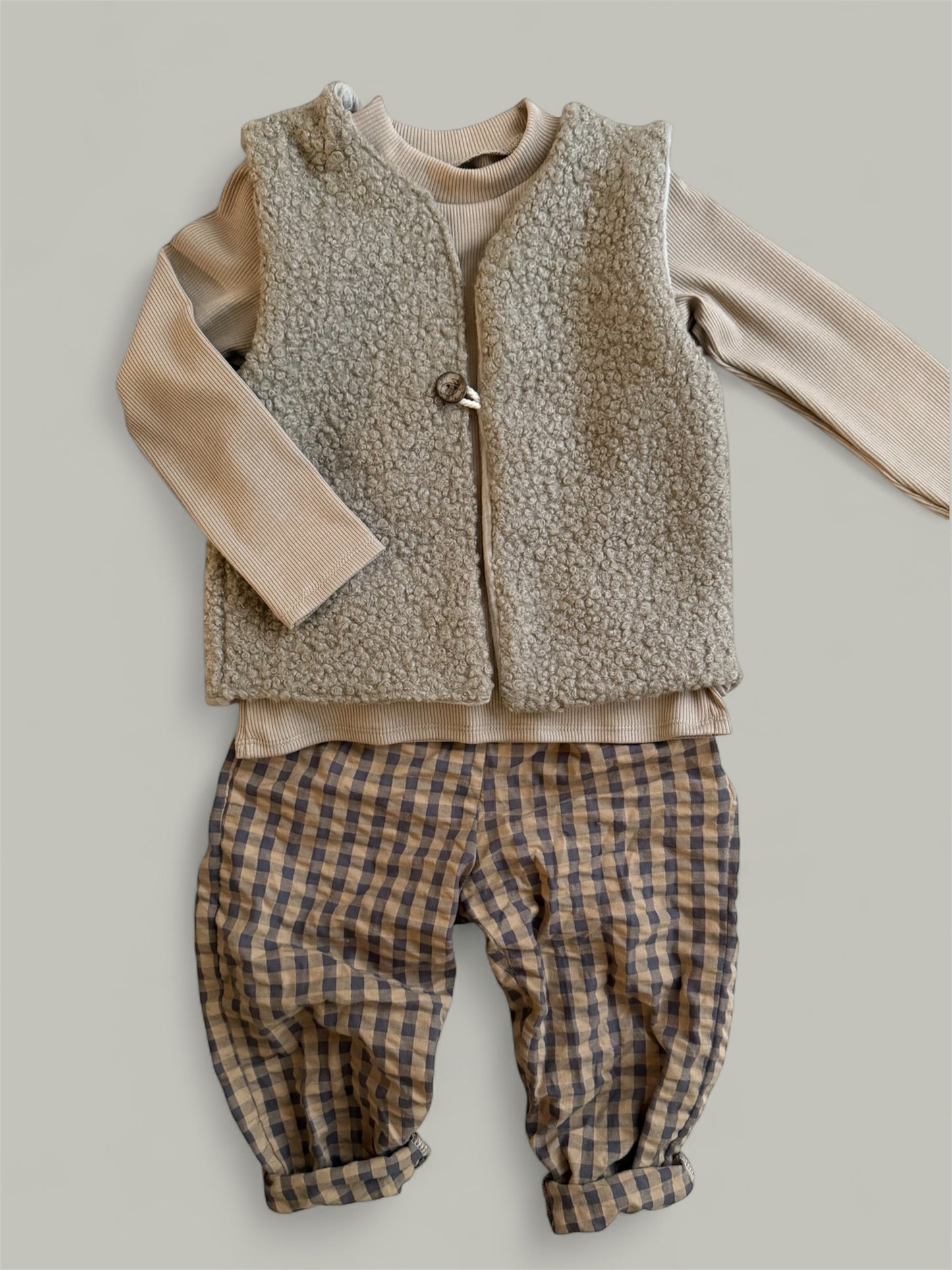 Bouclé Wendeweste I hellbraun